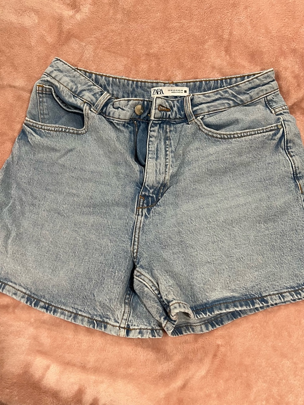 ZARA Light Blue Vintage-Inspired Denim Shorts